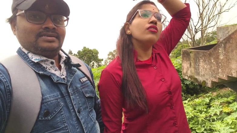 Sona bhabhi: Awek desi India bercium adegan dan tetek buah dada oleh...