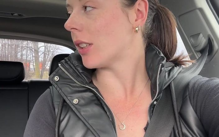 Nadia Foxx: La mia esperienza di guida più lunga di sempre?? Orgasmi...