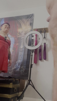 CBT, 볼 파열 및 젖꼭지 고문