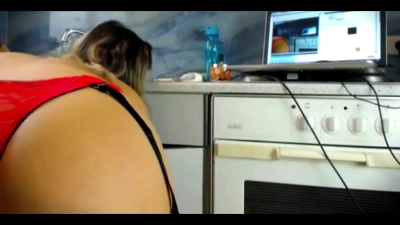 Sexydea: Keseronokan muktamad dilepaskan: Twerking bertelanjang atas dan pantat terdedah