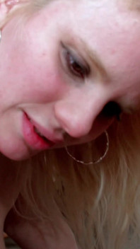 Pornovideo: Lillian Love Myke Glory Mo 04