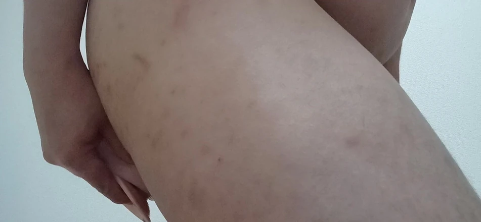 kei chan: Digging Chubby Ass with a