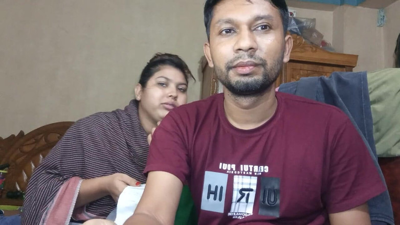 momlover272: सबसे अच्छा और सबसे हॉट बंगाली जोड़ा