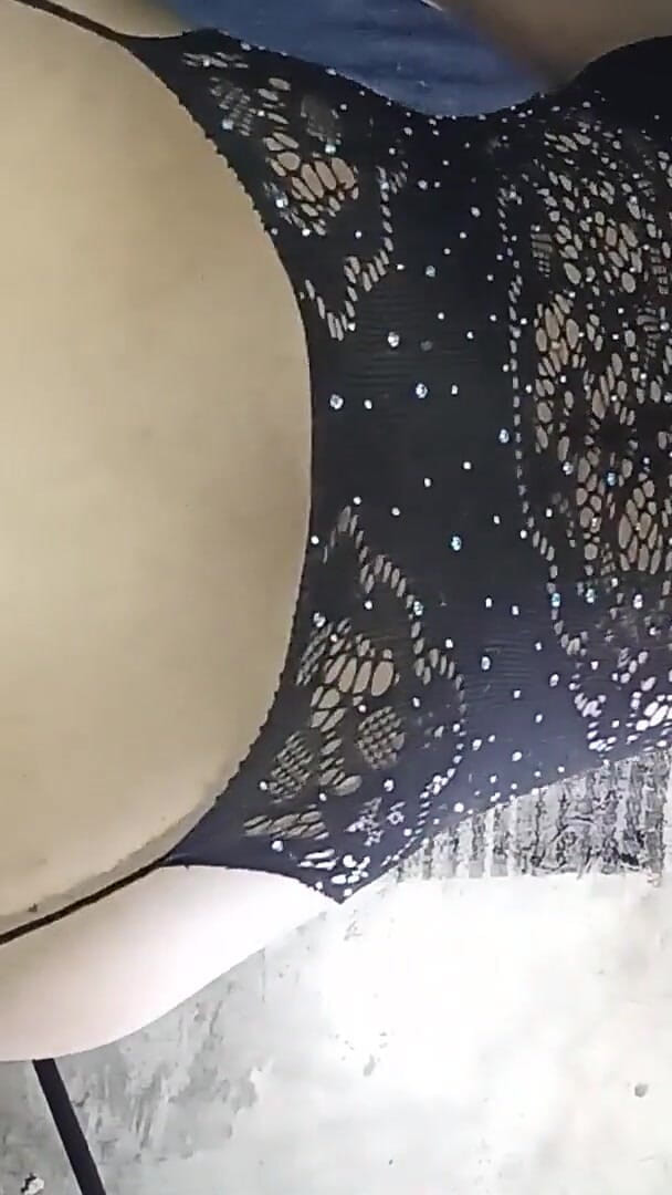Nipote a quattro zampe che indossa la lingerie che gli ho comprato (Maytesun) Nephew on All Fours Wearing Lingerie I Bought Him (Maytesun)