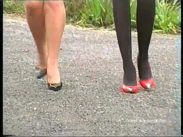 Lady Sonia: Walking in Heels