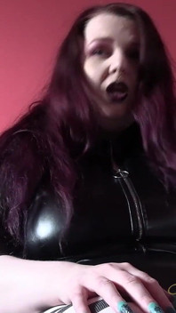 Worship My Claws or Suffer the Tease