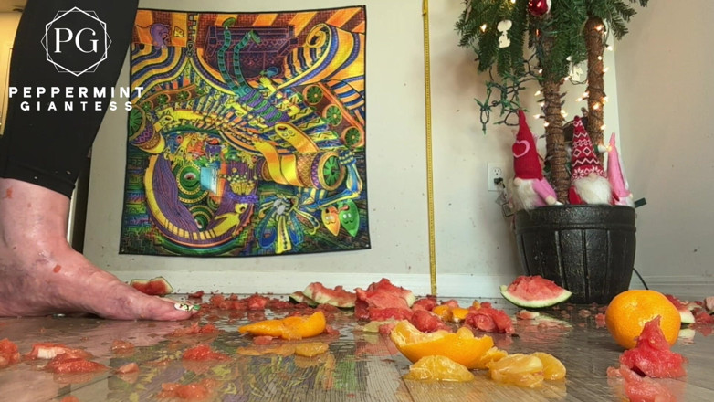 Peppermint Giantess: 67 Giantess Size 16 Slo-mo Feet Crush Slow Motion Oranges &amp; Watermelon...