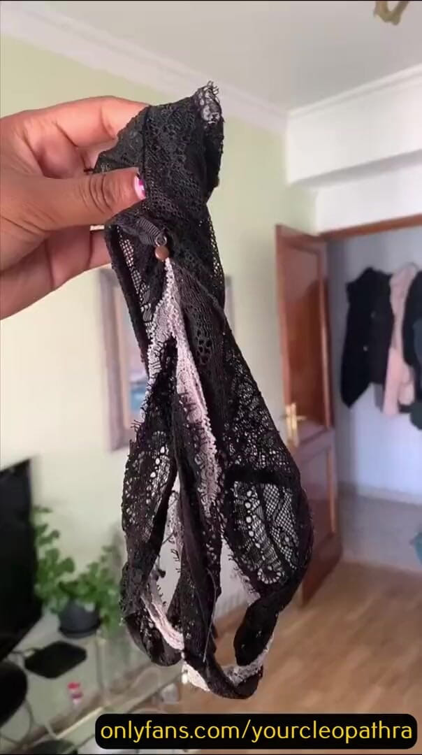 cleopathra: Famosa latina de 18 años perra tiktok desnudas
