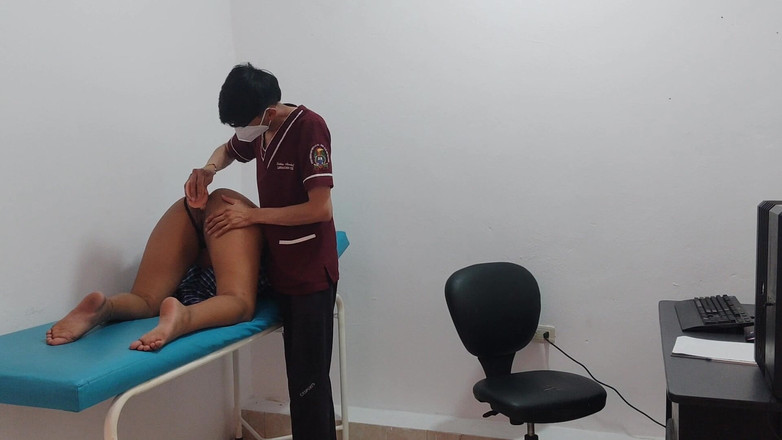 Goky: Nữ sinh nứng trong văn phòng