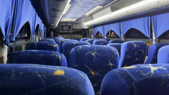 cxlila: Kouřím neznámého cestujícího ve skutečném autobuse a on mi stříká...