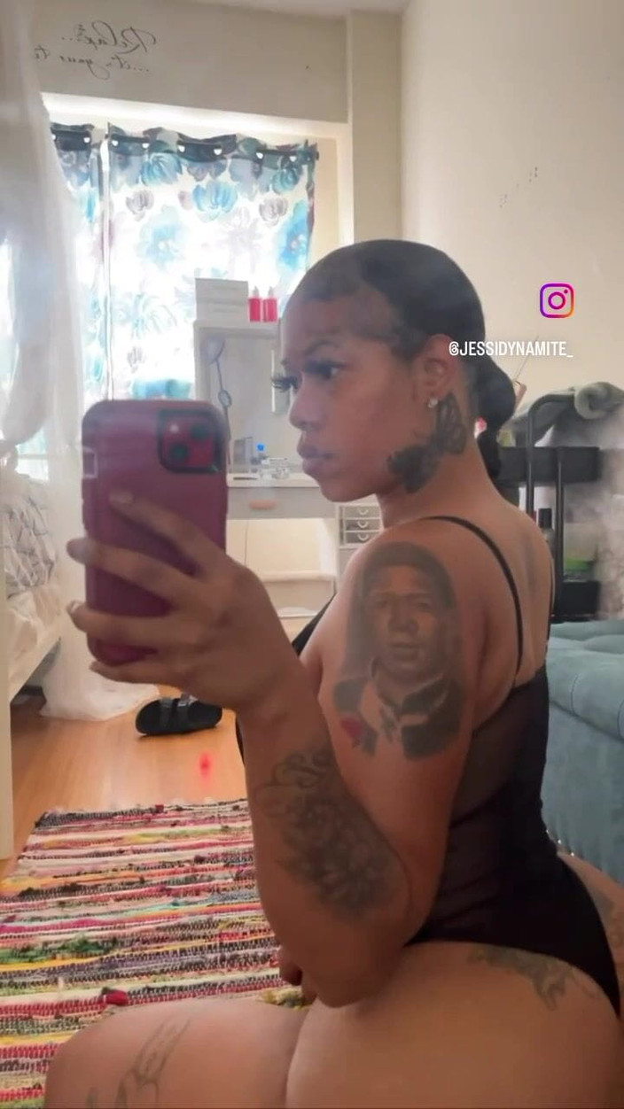 JessiDynamite: Jessi Dynamite 与大屁股