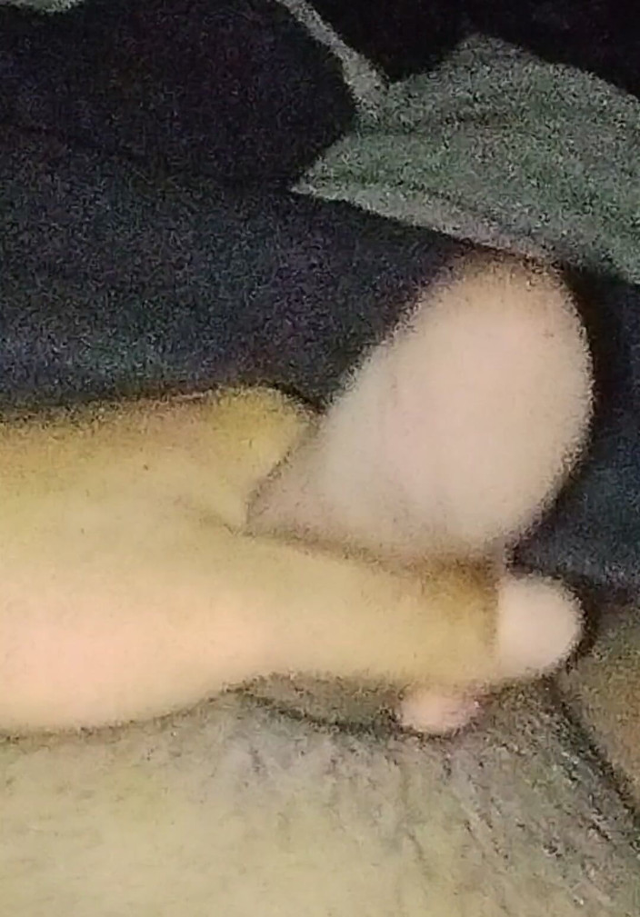 AlexAlejandro13: 昼寝に行く前にAを