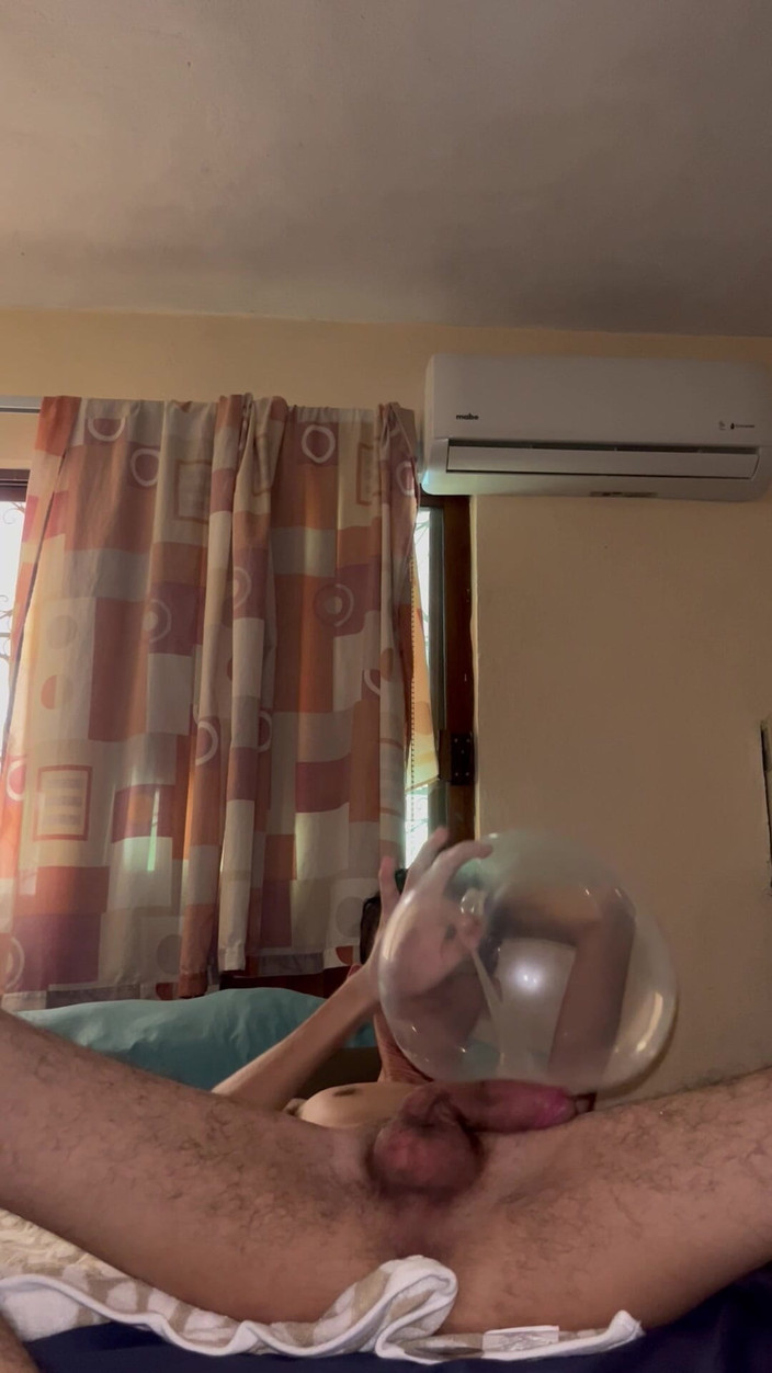 Twink cool: Трахатися з презервативом і насиченим еякуляцією