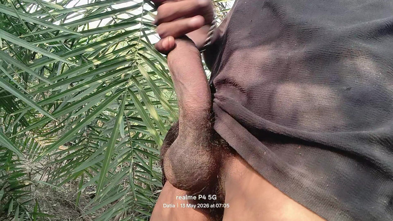 Xmama963: Indický sexy chlapec na farmě