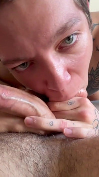 Harry_jen | POV Handsome Harry Sucks My Cock and Gets a Portion of Cum
