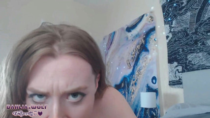 FENNE WOLF XXX COLLABS: Pompino salivoso e sborrata facciale da una coppia di webcam