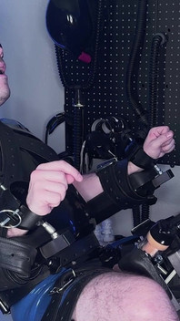 The Droid Lab Return [pre Phase - Electro & Milking] [moment]