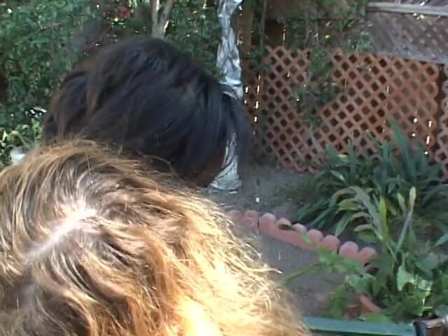 Girls Allowed: गोल गांड आबनूस और सुनहरे बालों वाली सुंदरी एक दूसरे को चाट रही है