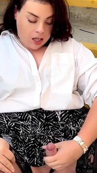 Tranny Hlazení venku a v autě