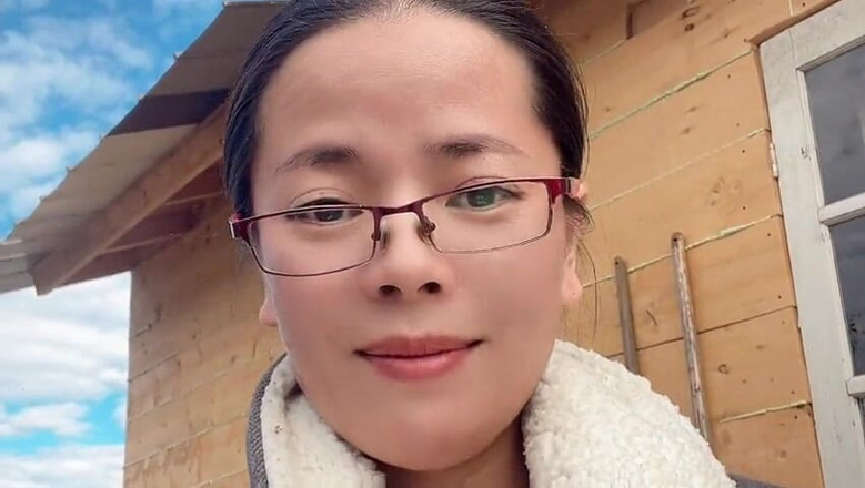 sweethanajapanese: Hana Sexy Caminando Del Dormitorio Al Jardín La Inunda