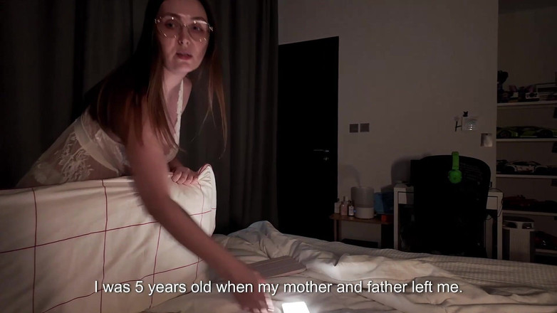 Alina Rai: Com Medo Do Escuro, Madrasta Escolheu Ficar Na Cama Com...