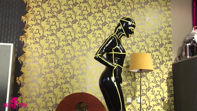 Watch4fetish: Große brüste in latex