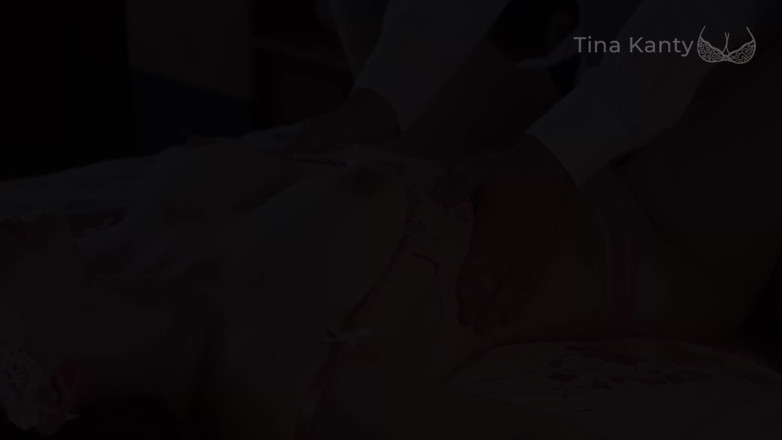 Tina Kanty: Brüste Lutschen, Mit Nippeln Spielen Und Sinnlicher Sex Mit Orgasmus....