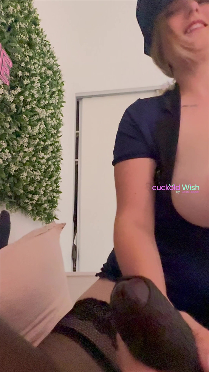 Joss for Cuckold wish: San Valentino POV Polizia Vs Idiota Ragazzo