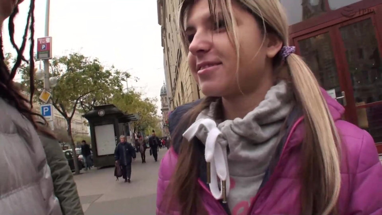 Vulture: Gina Gerson - Shaved Russian Beauty