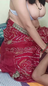 Desi Gorąca Młoda Bhabhi szczęśliwie dostała jej cipkę lizał przez Jej Devar