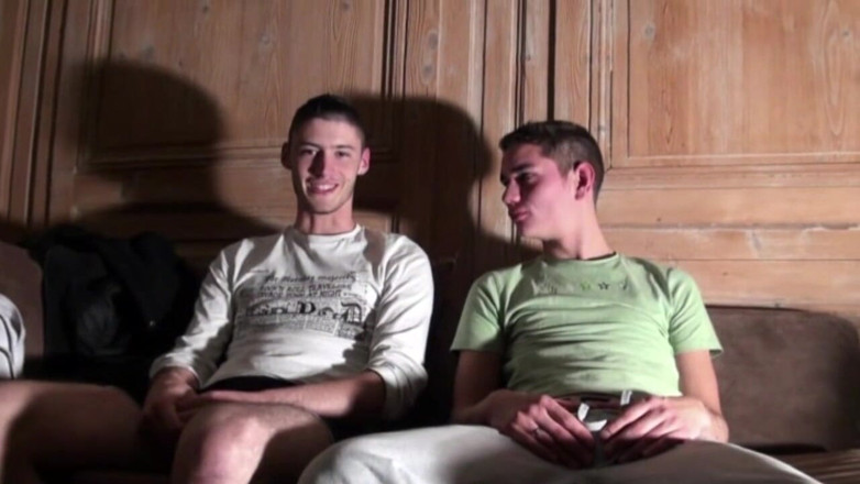 YOUNG FRENCH DUDES FUCKERS: Teddy fodida por max