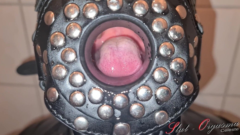 Slut Orgasma Celeste: Esclava puta Orgasma Celeste, el baño humano