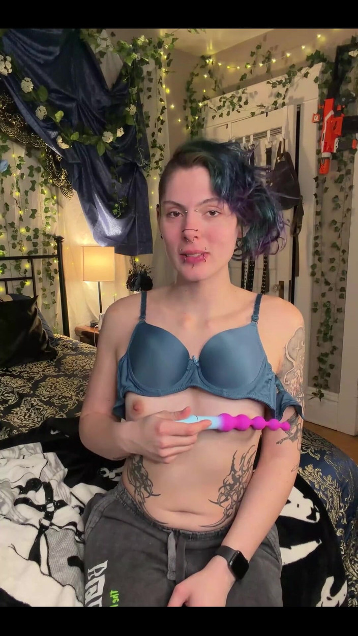 Lady Jadalyn: Daha fazla yeni oyuncak, dolaşmanın harika bir yoludur