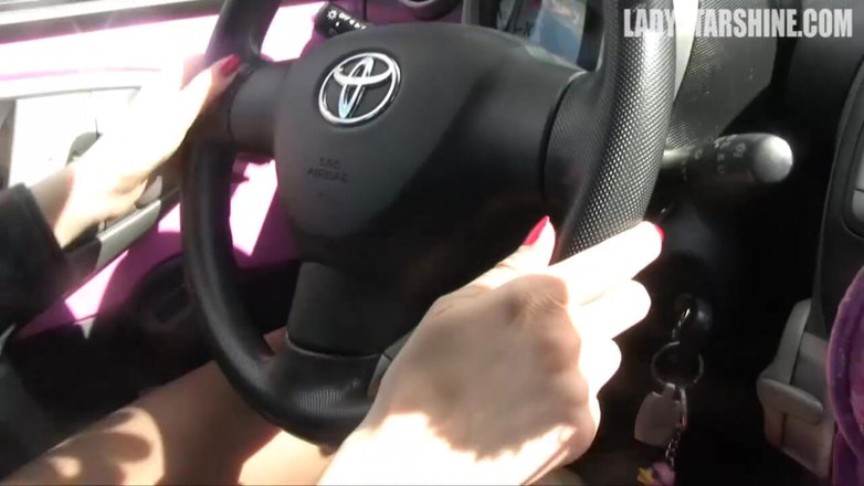 Lady Mesmeratrix Official: A puta do motorista