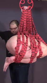 Bdsm günü canlı - kemerli süspansiyonu
