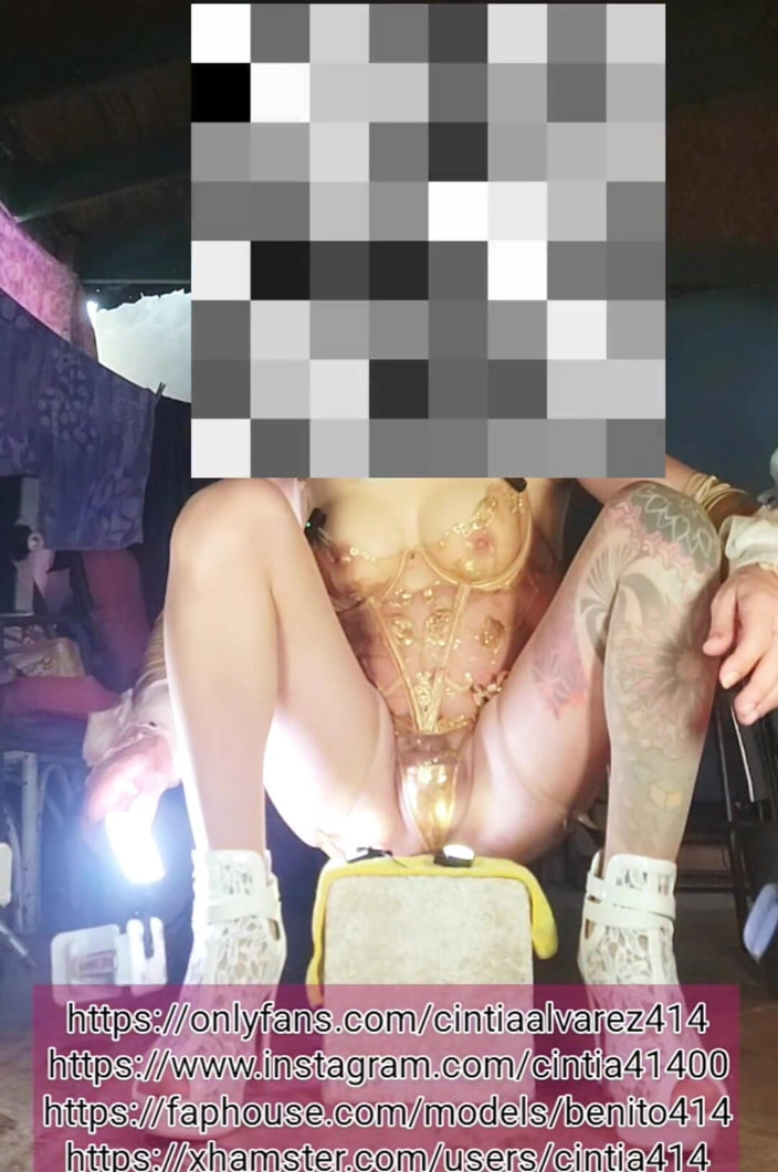 Benito414: Dildo Anal Training