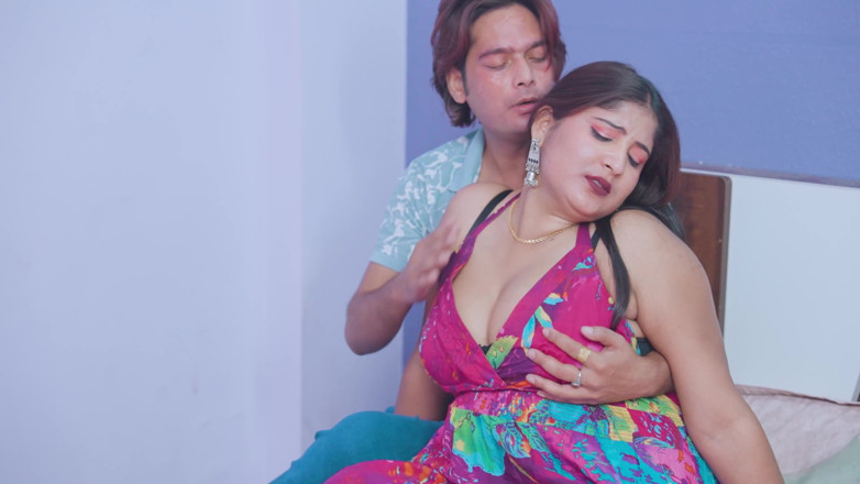Khiladi69: 친구에게 전화를 걸어 마누라를 행복하게 만든 남편 하드코어 섹스 비디오