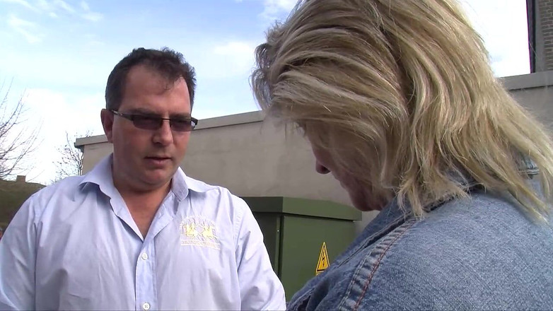 Muschi movie official: Dojrzały mężczyzna i blond milf cipki lizanie cipki jebanie palcowania...