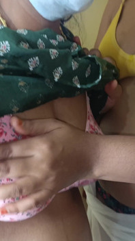 Lesbian hot ibu rumah tangga