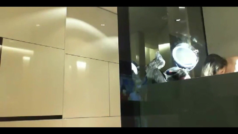 Sexydea: Dea stříká a sprchuje v Berlíně