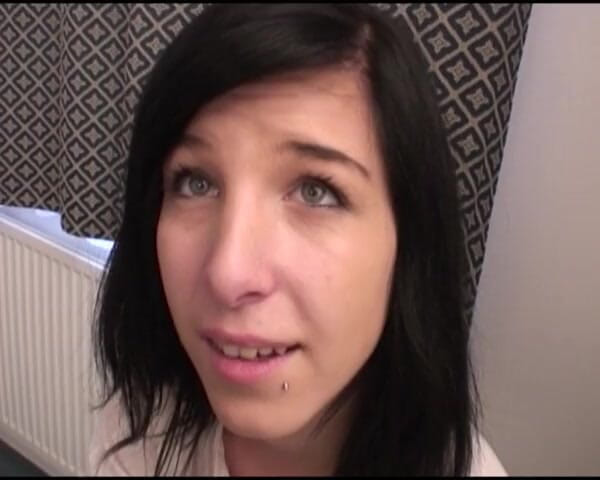 German Homemade: Cute German Teen Enjoys Facial After Hardcore Fuck
