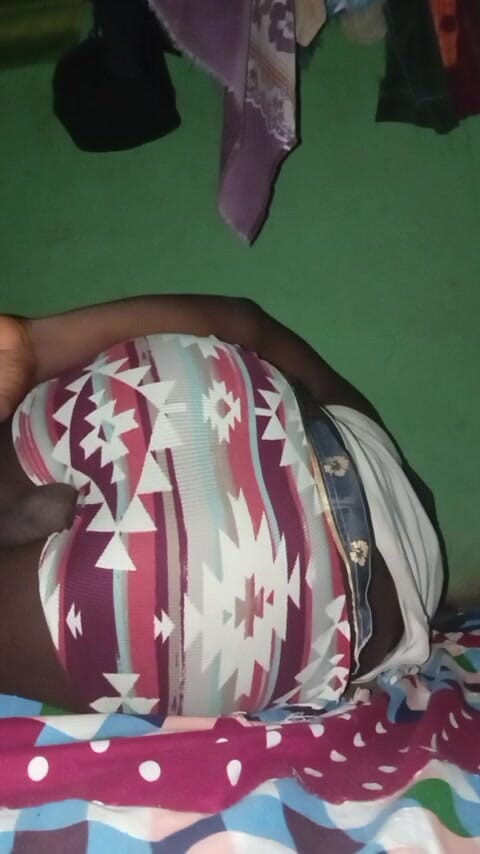 Africatrans: Cewek tgirl besar-besaran besar pria kulit hitam