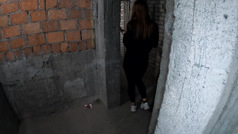 Addy Broke: 18 Year Old Girlfriend Fucked in the Basement of the...