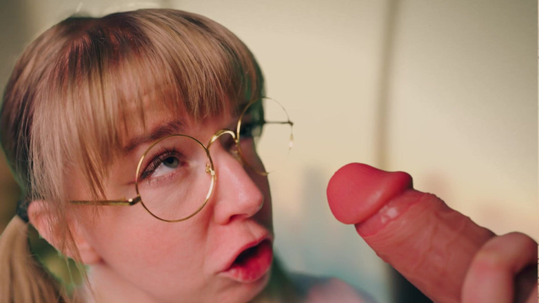 Jolie Lyon: 私はオフィスの尻軽女、継父の罰