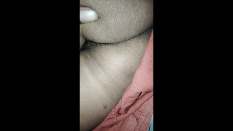 TinnyWatch1: Indian Desi Bhabhi Gave Me Full Pleasure of Her Pussy...