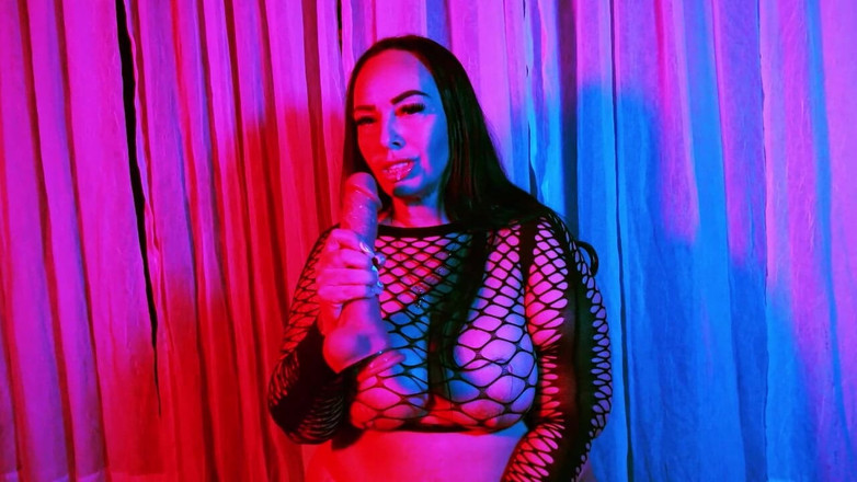 Iluv Shauna: Halkın içinde kendimi sikiyorum