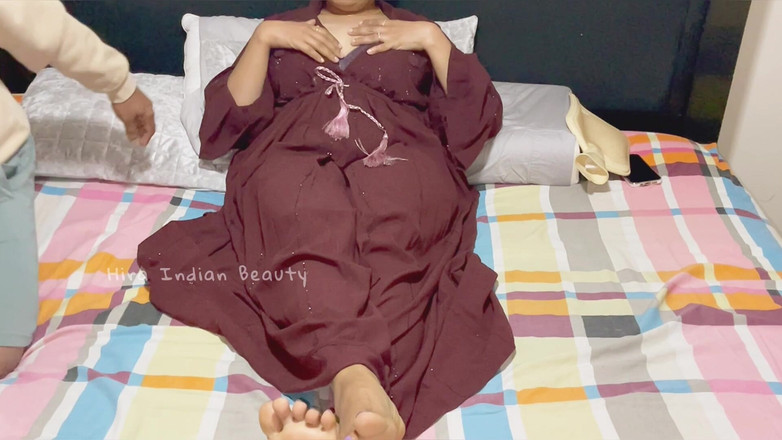 Hot 365 Entertainments: Sinnliche liebe von schöner indischer muslimischer hijabi-ehefrau!