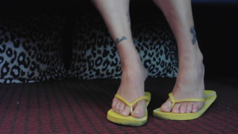 Abby Anna: Yellow filip flops no polish shoe play