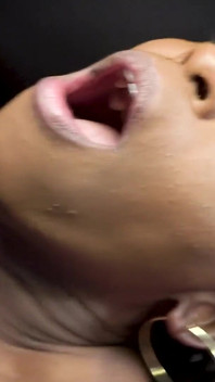 Wanita semak di pesta creampie - menghamiliku semua!