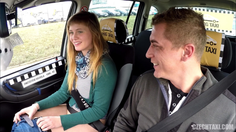 Czech Taxi: Mega spruta och anal orgasm